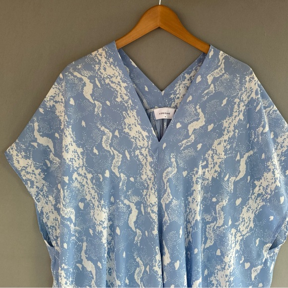 5 for $40 Adrienne top blouse shirt women size medium - Picture 4 of 7
